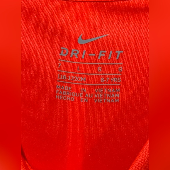 Nike Boys 2 Piece Set Dri Fit 7 - Picture 4 of 9